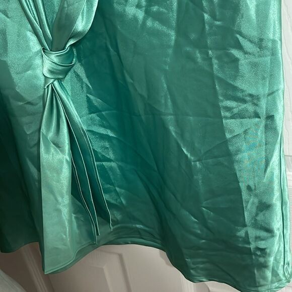 Nine West Blouse NWT. Size Medium - Picture 5 of 7